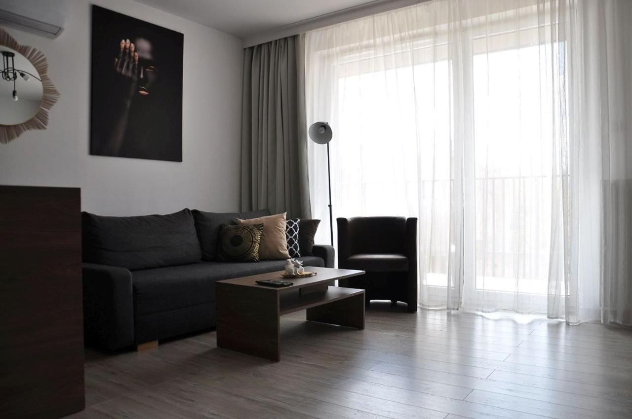 Q Apart Grand - Klimatyzowane 3 Pokojowe Apartamenty Przy Manufakturze Z Garazem Gratis, Fv Lódź Exterior foto
