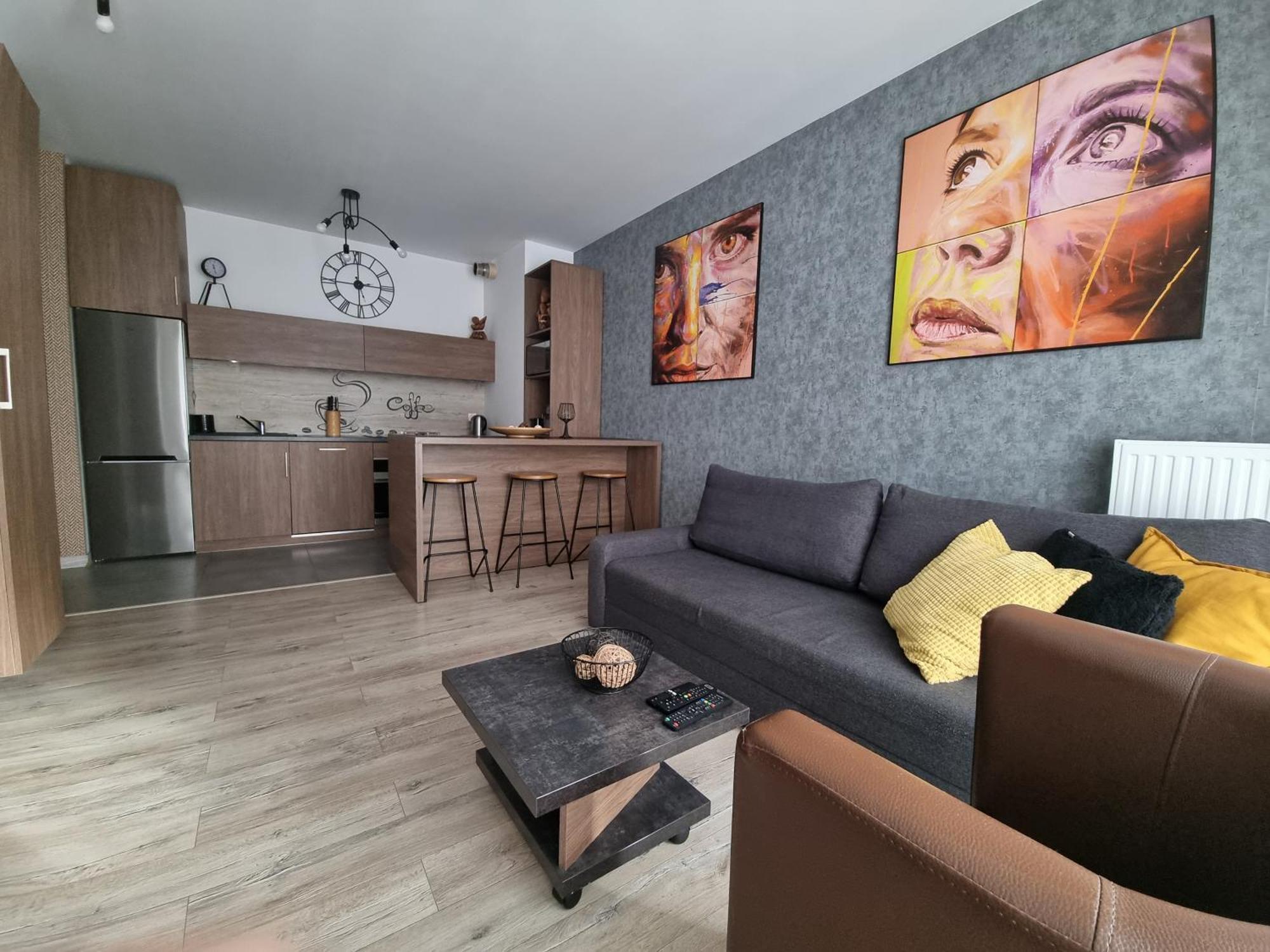 Q Apart Grand - Klimatyzowane 3 Pokojowe Apartamenty Przy Manufakturze Z Garazem Gratis, Fv Lódź Exterior foto