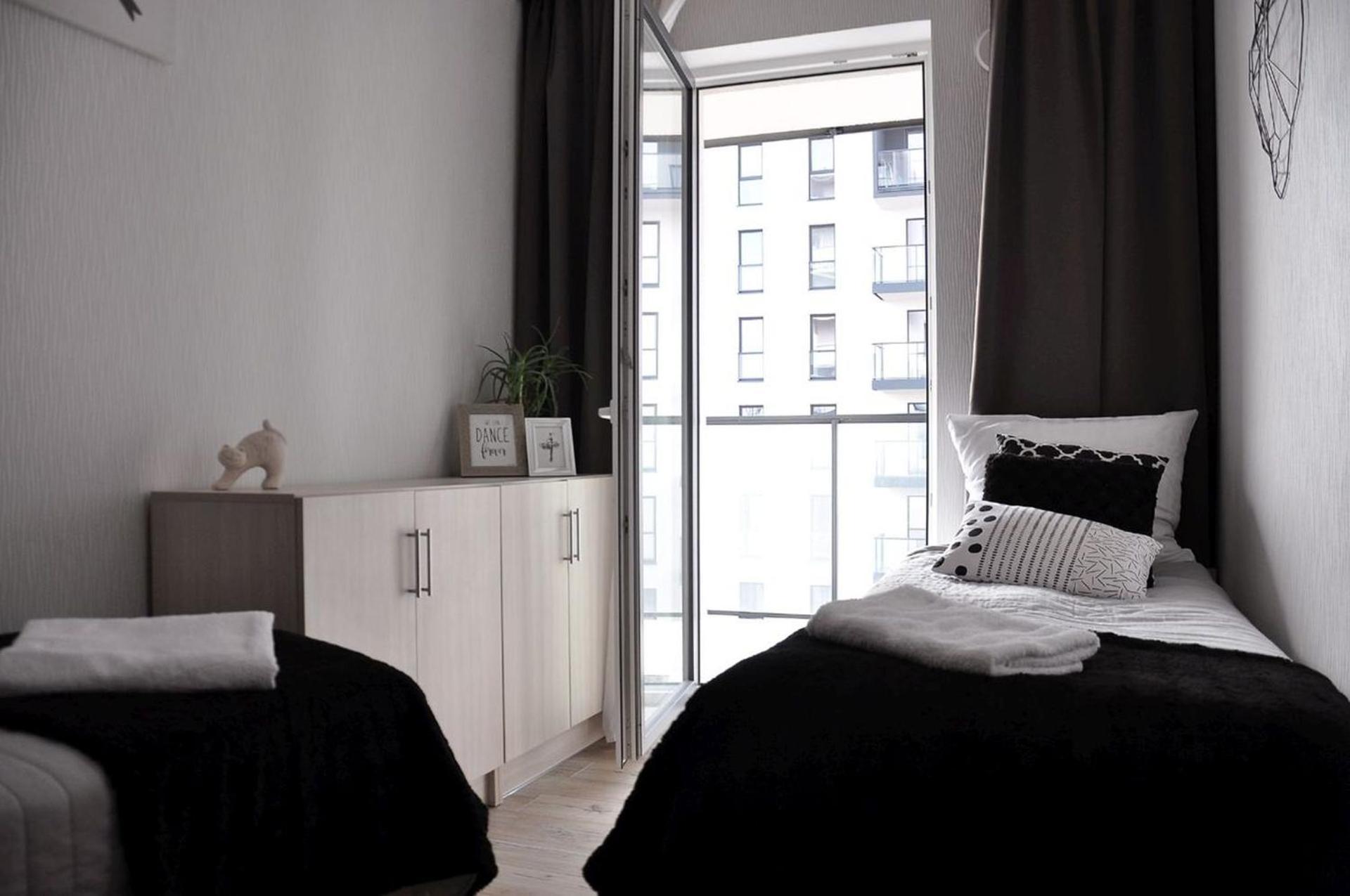 Q Apart Grand - Klimatyzowane 3 Pokojowe Apartamenty Przy Manufakturze Z Garazem Gratis, Fv Lódź Exterior foto